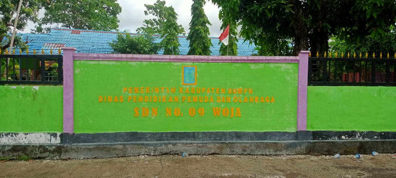 Siswa-siswi di dalam kelas